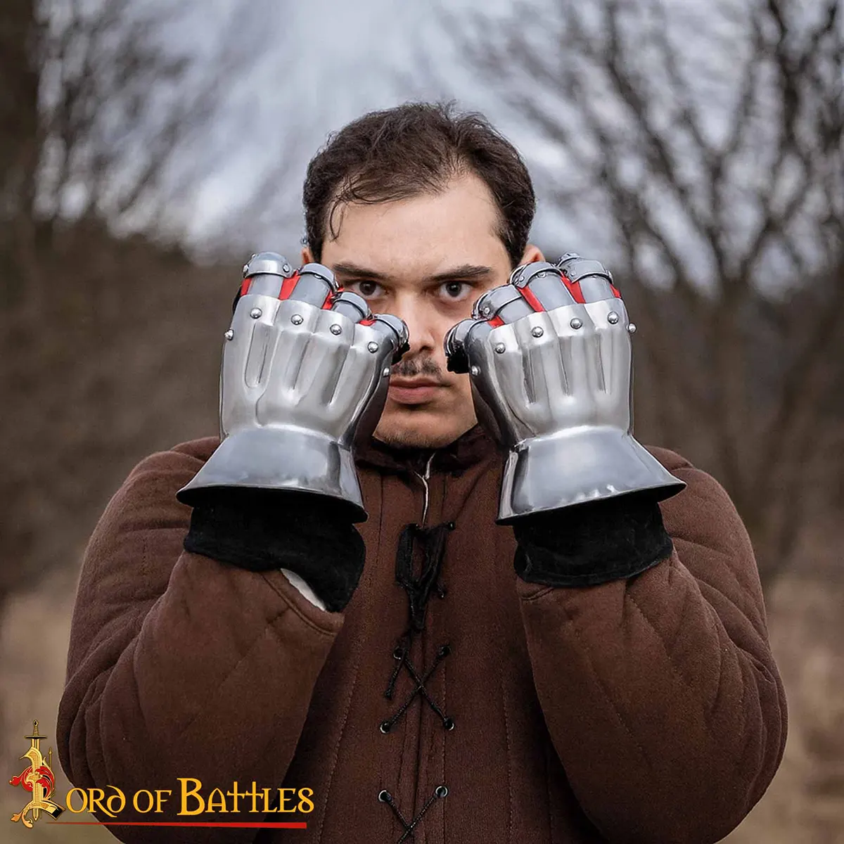 14th Century Hourglass Gauntlets, Articulated Knight’s Gloves – Gothic Armour 14th Century Hourglass Gauntlets, Articulated Knight’s Gloves – Gothic Armour - Image 4