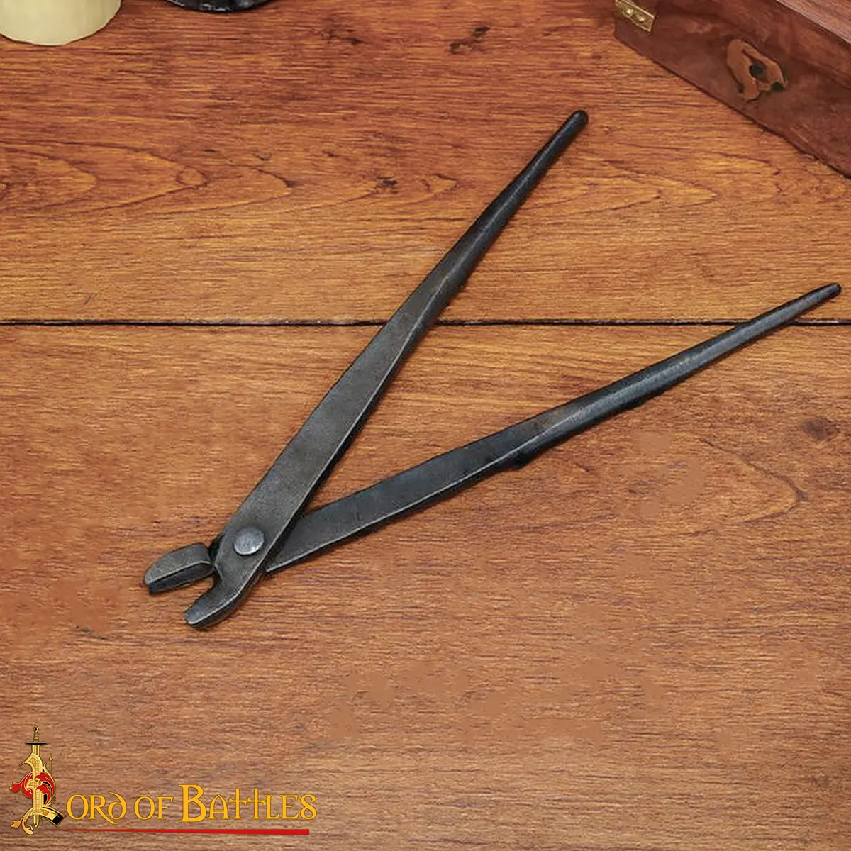 Hand-Forged Round Riveting Pliers For 9 mm Chainmail Rings - Image 2