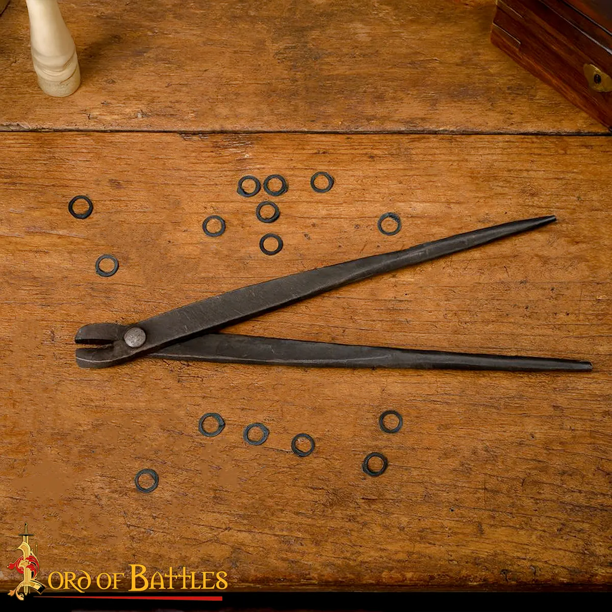 Hand-Forged Round Riveting Pliers For 9 mm Chainmail Rings - Image 8