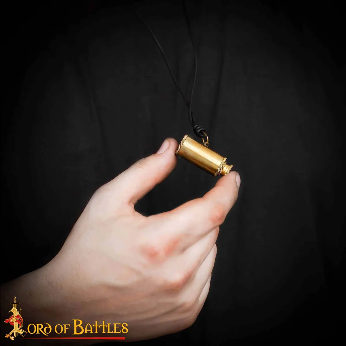 Pirate Telescope Brass Pendant – Mini Spyglass Necklace for Nautical & Historical Costumes - Image 7