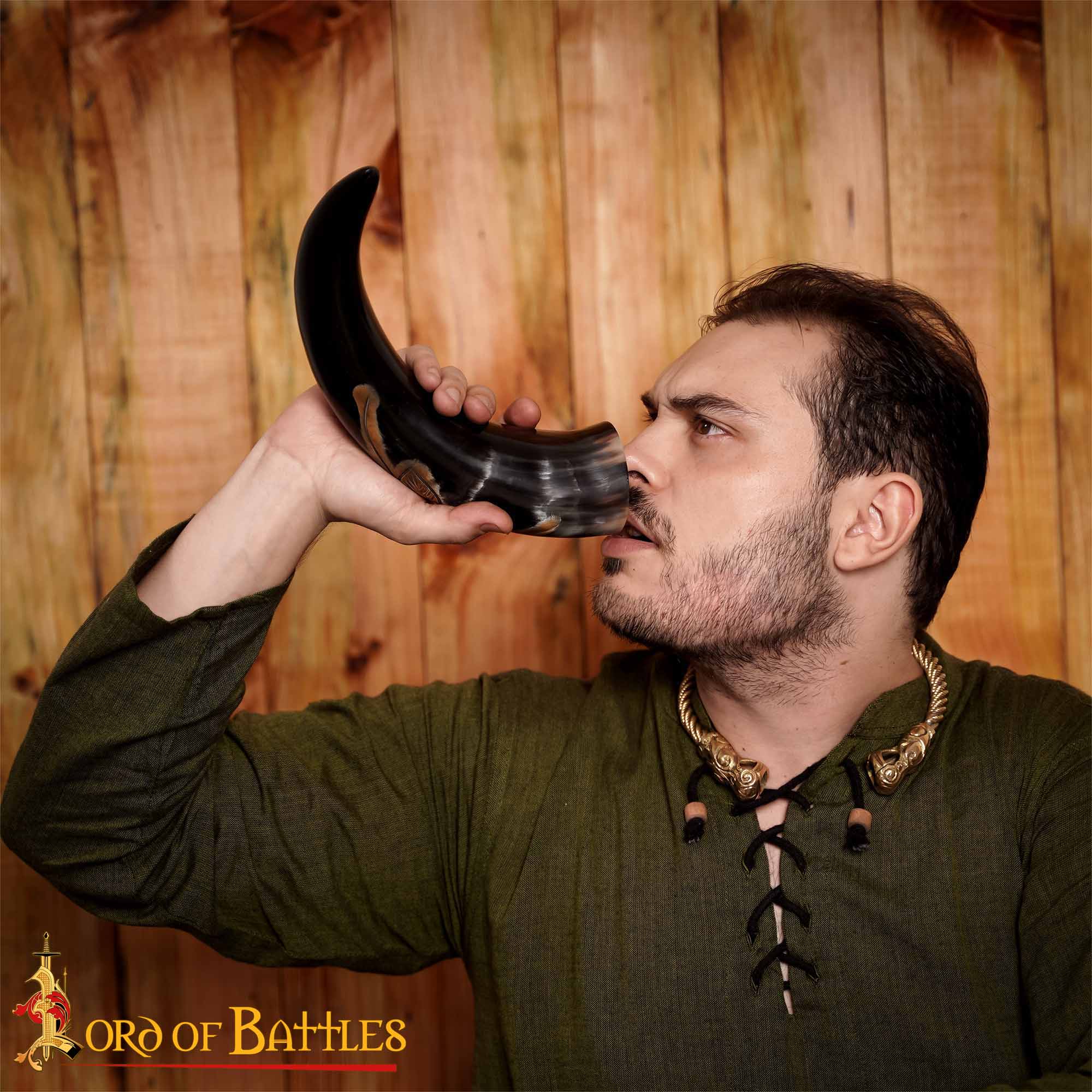 4223_5 Ceremonial Drinking Horn