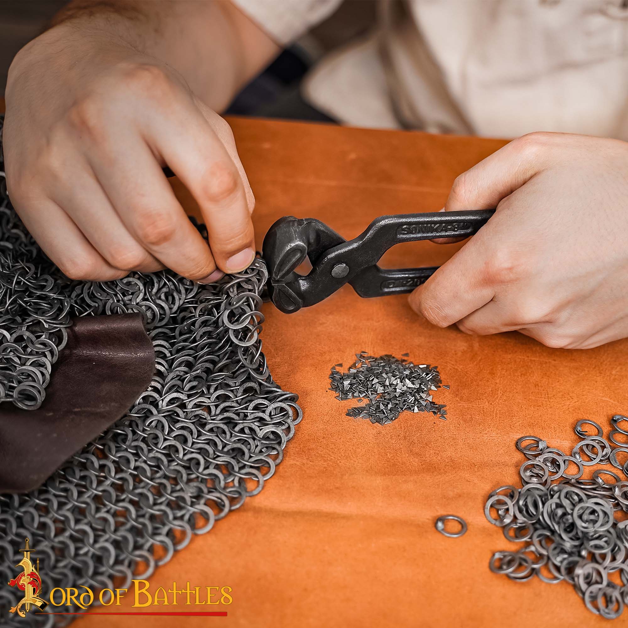 Flat Wedge Riveting Pliers for 9mm Chainmail Rings, Authentic Mail Assembly Rivet Tool Flat Wedge Riveting Tool