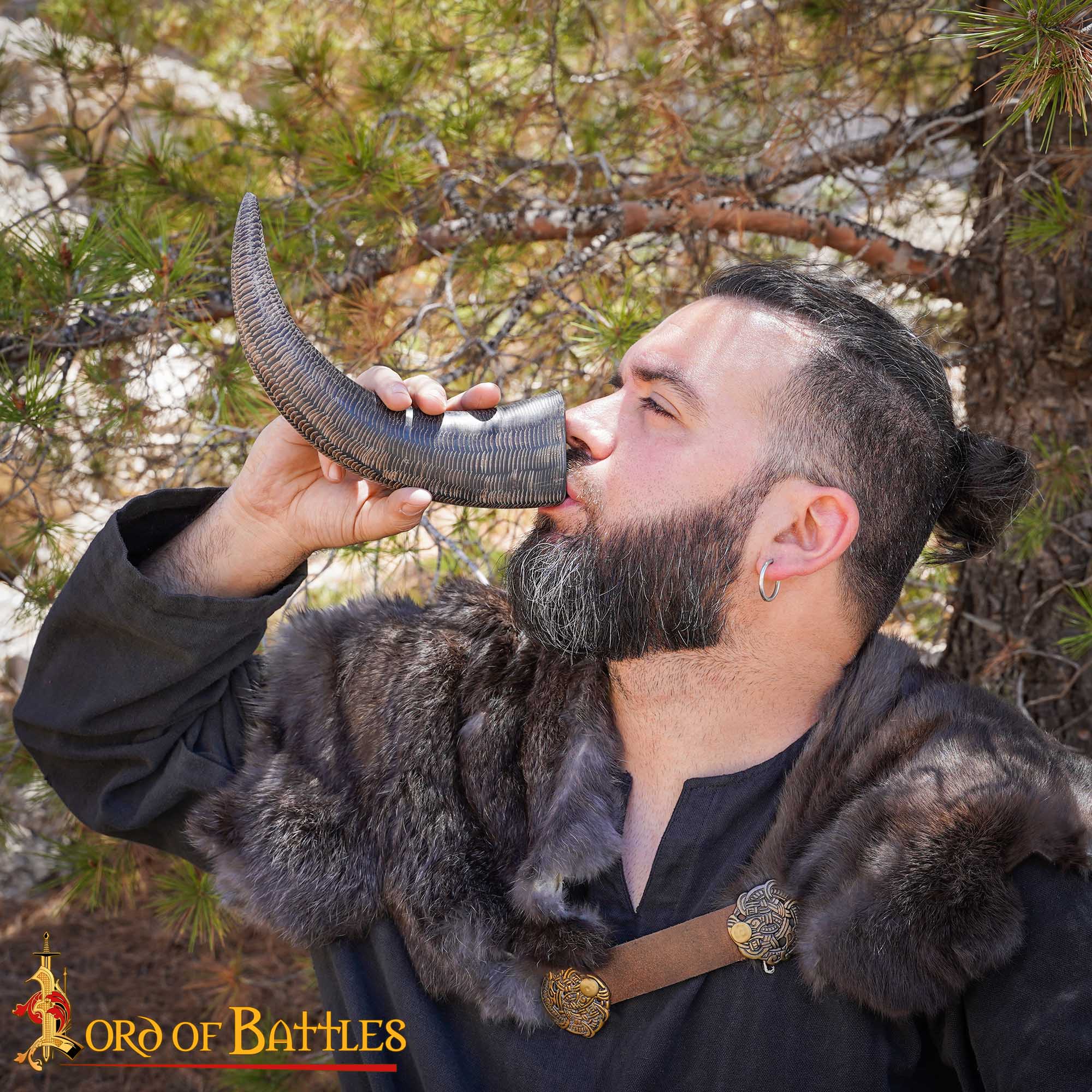 4415_5 Drinking Horn