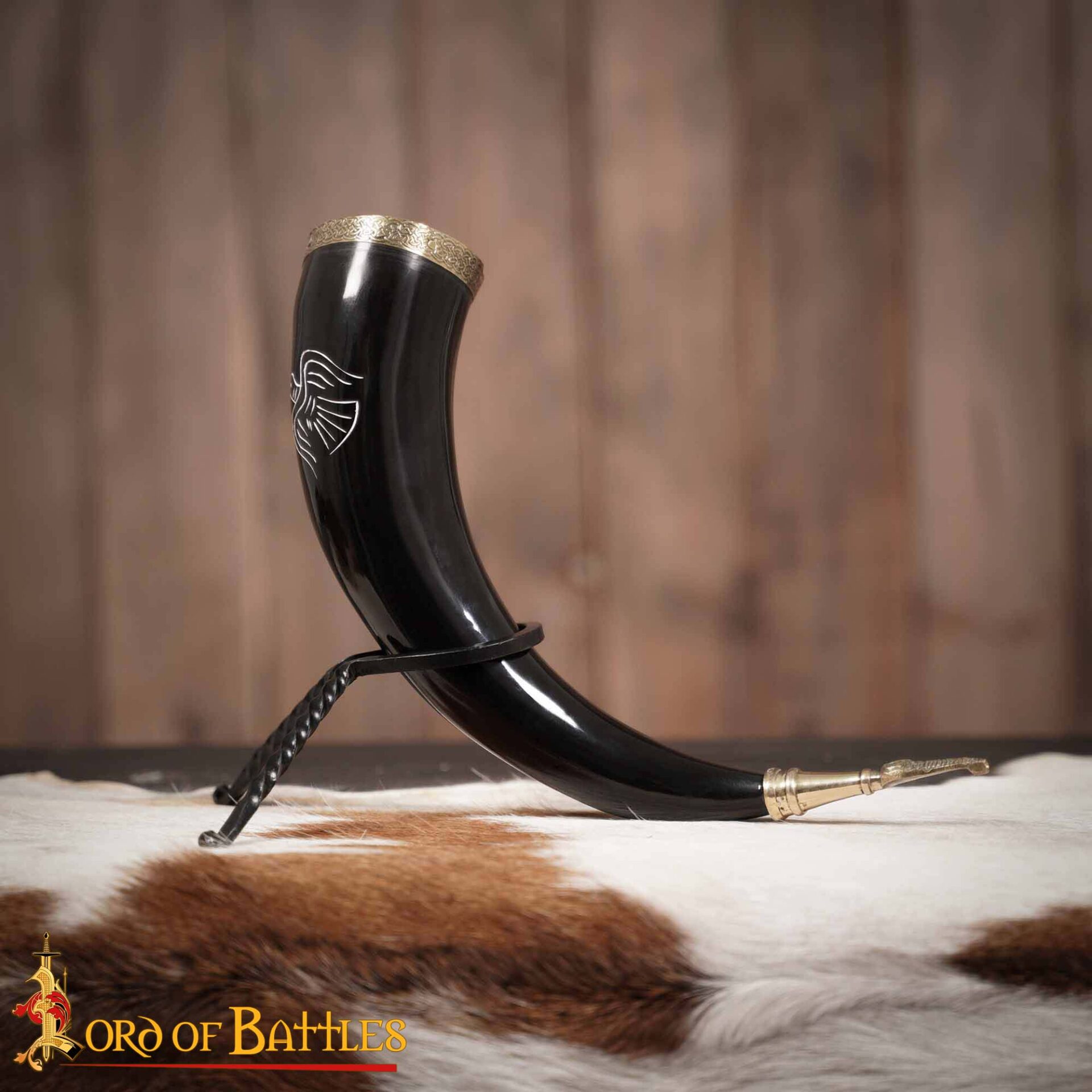 Engraved Twin Ravens Drinking Horn