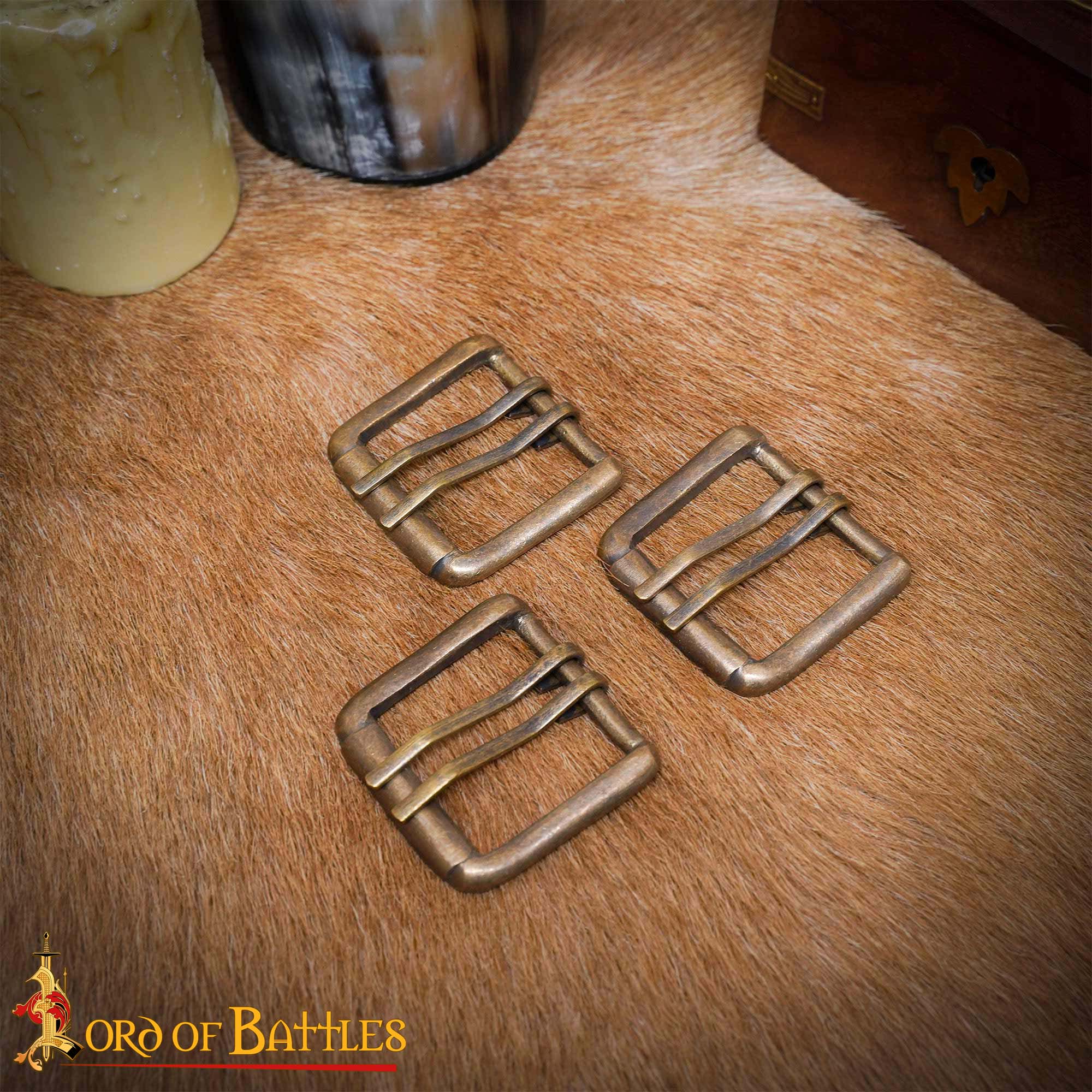 25949-3pcs_6 Double Needle Belt Buckles
