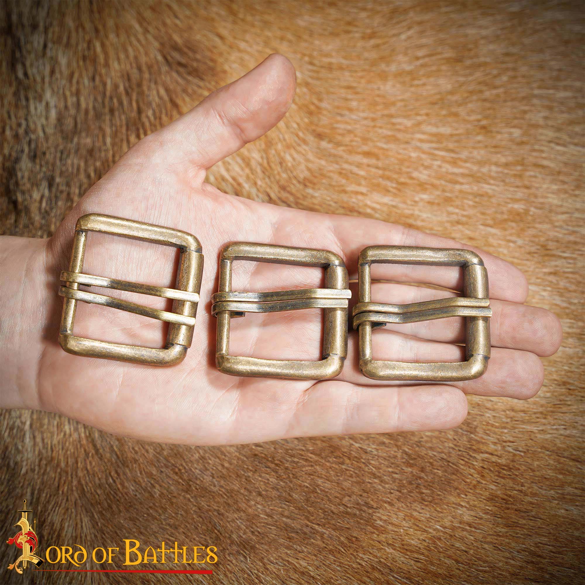 25949-3pcs_9 Double Needle Belt Buckles