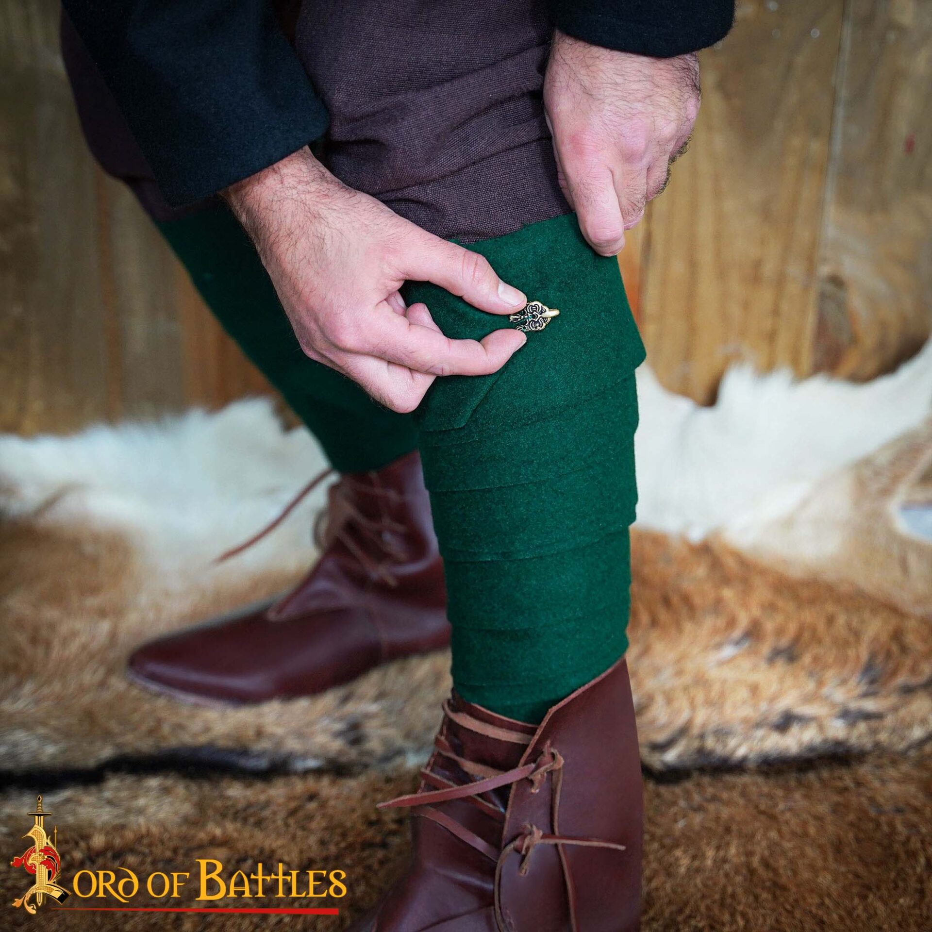 Antique Brass Viking Winingas Hooks – Norse Raven Design – Authentic Reenactment Accessories Hooks