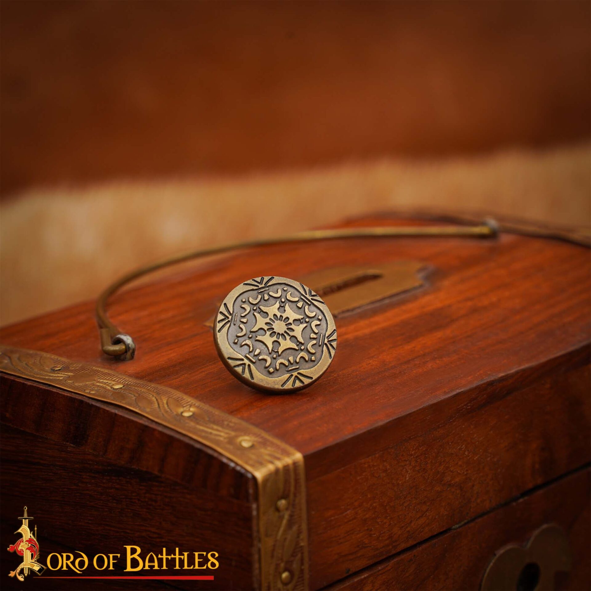 Antique Brass Decoration – Vintage Inspired Accessory Brass Decoration