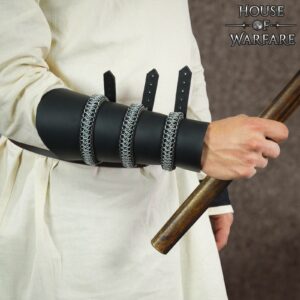 Embark on a medieval journey with this Ranger Leather Bracers with Chainmail Rows. Ideal for LARP and battle re-enactments.