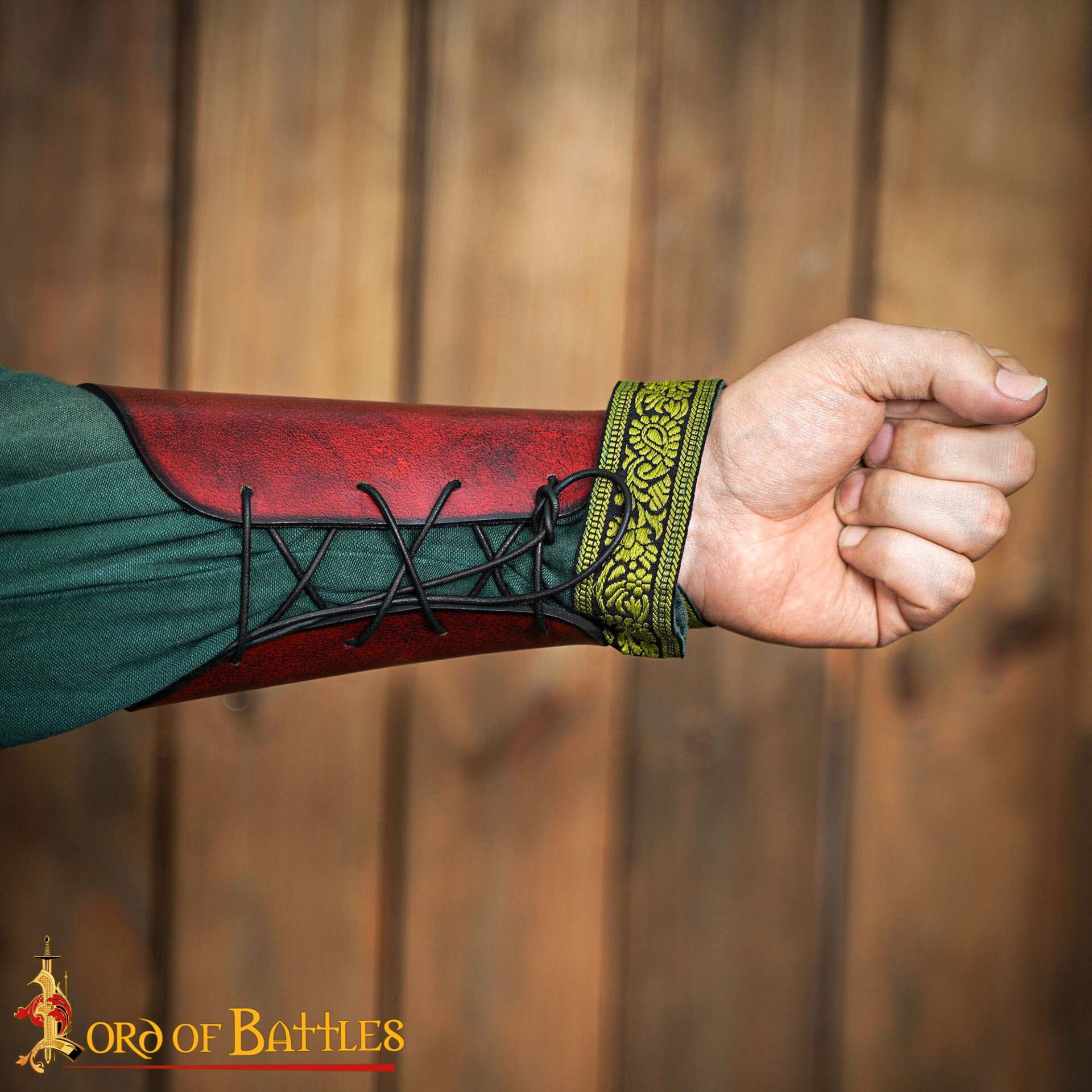 26245M_5 leather bracers