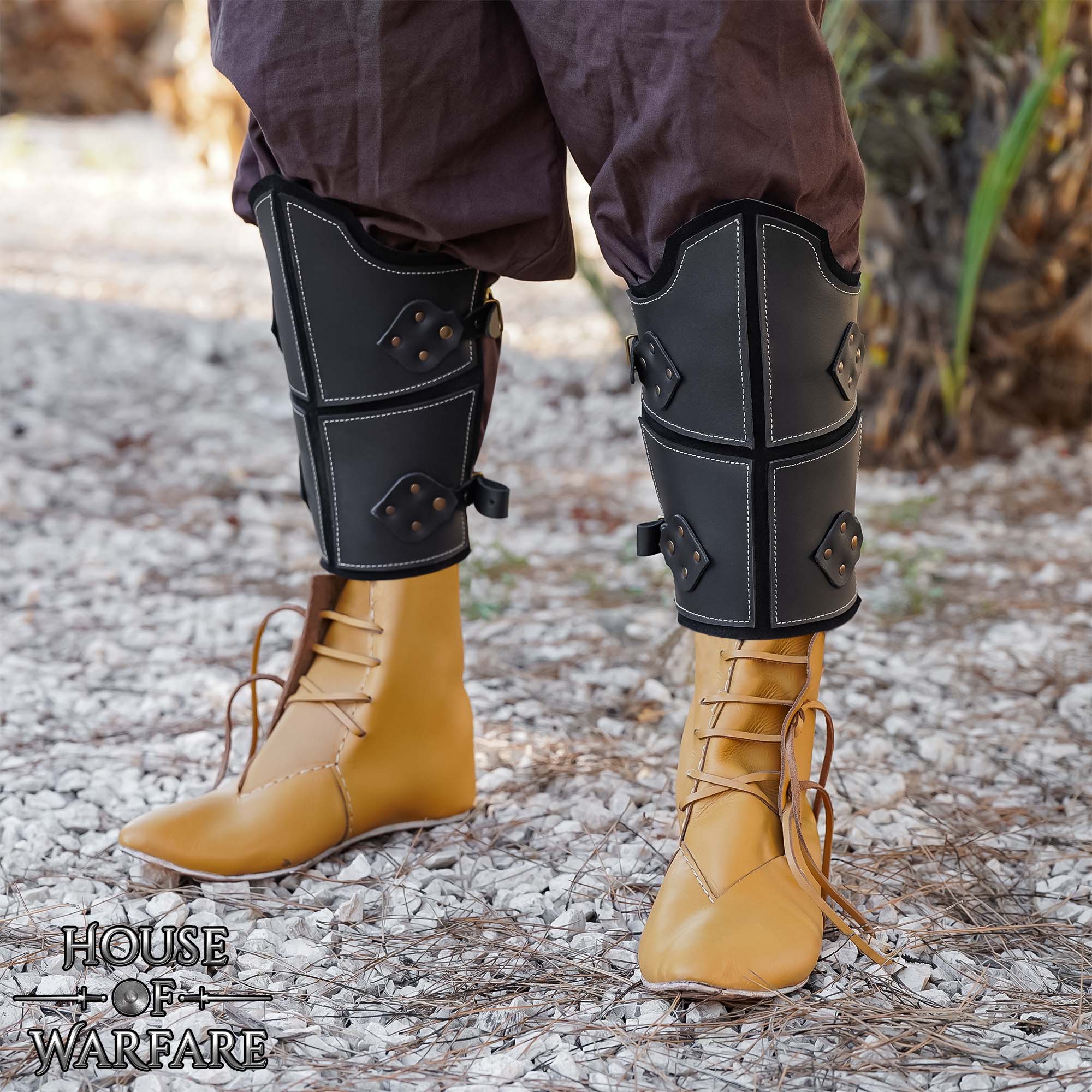 701973BK_3 genuine leather greaves