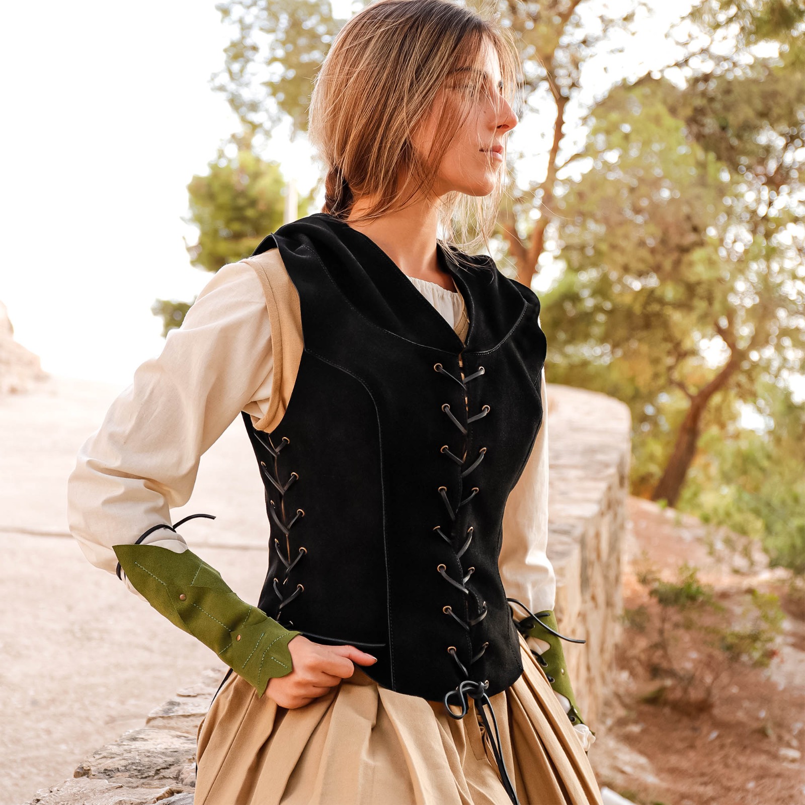 The Adventuring Elf Suede Leather Cuirass The Adventuring Elf Suede Leather Cuirass