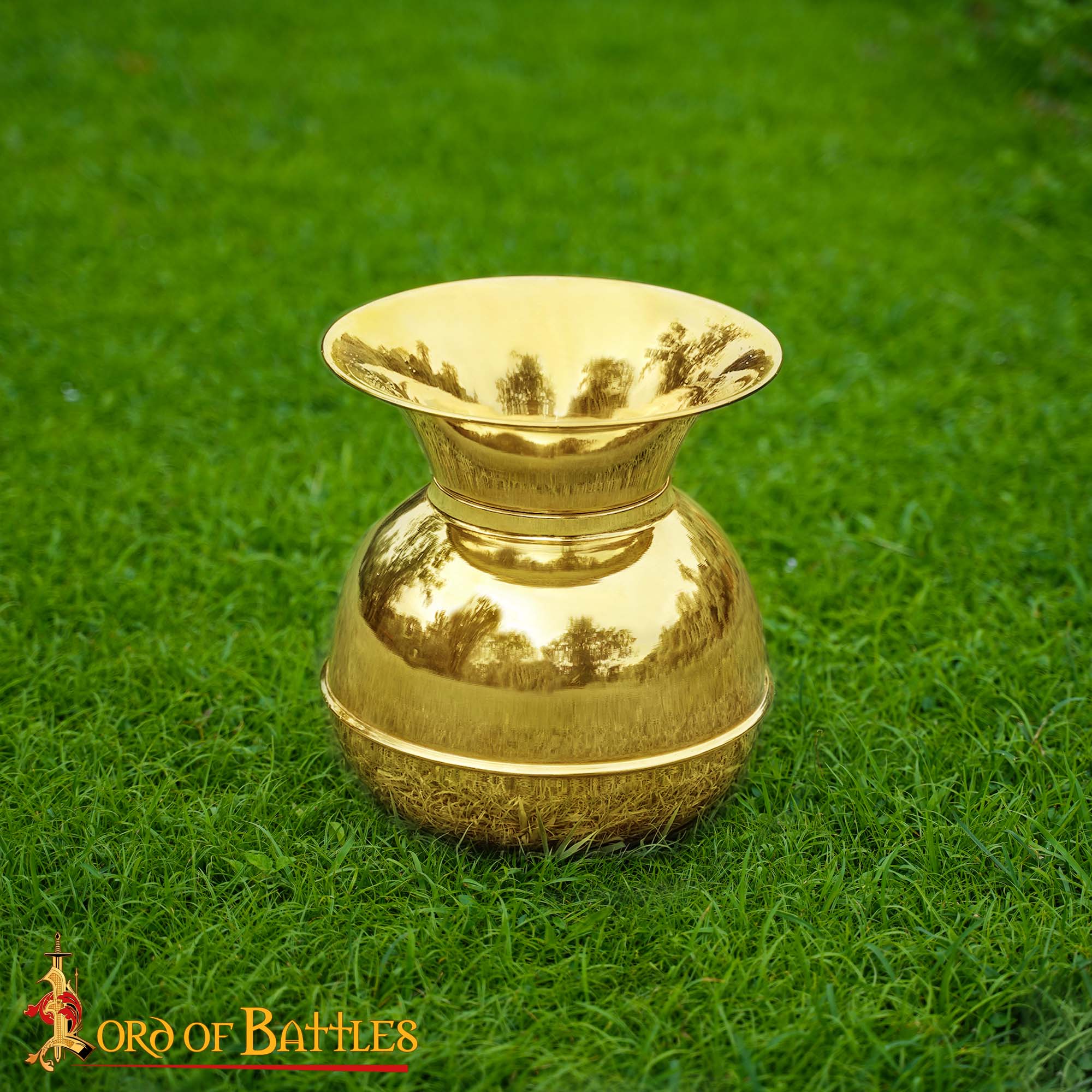 Brass Spittoon – Traditional Cuspidor Vessel-60688 1 Solid Brass Vintage Spittoon
