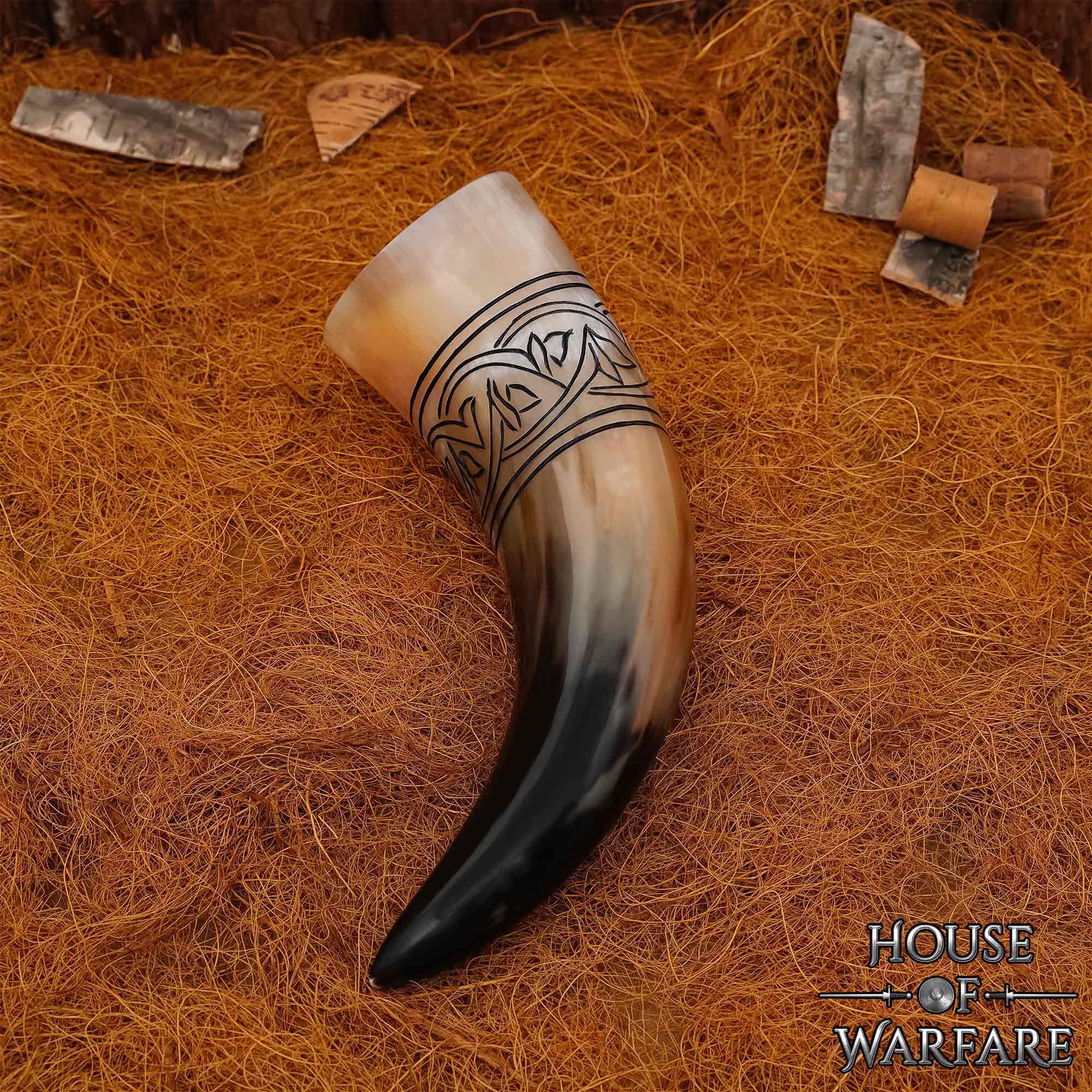 701421_7 Viking drinking horn