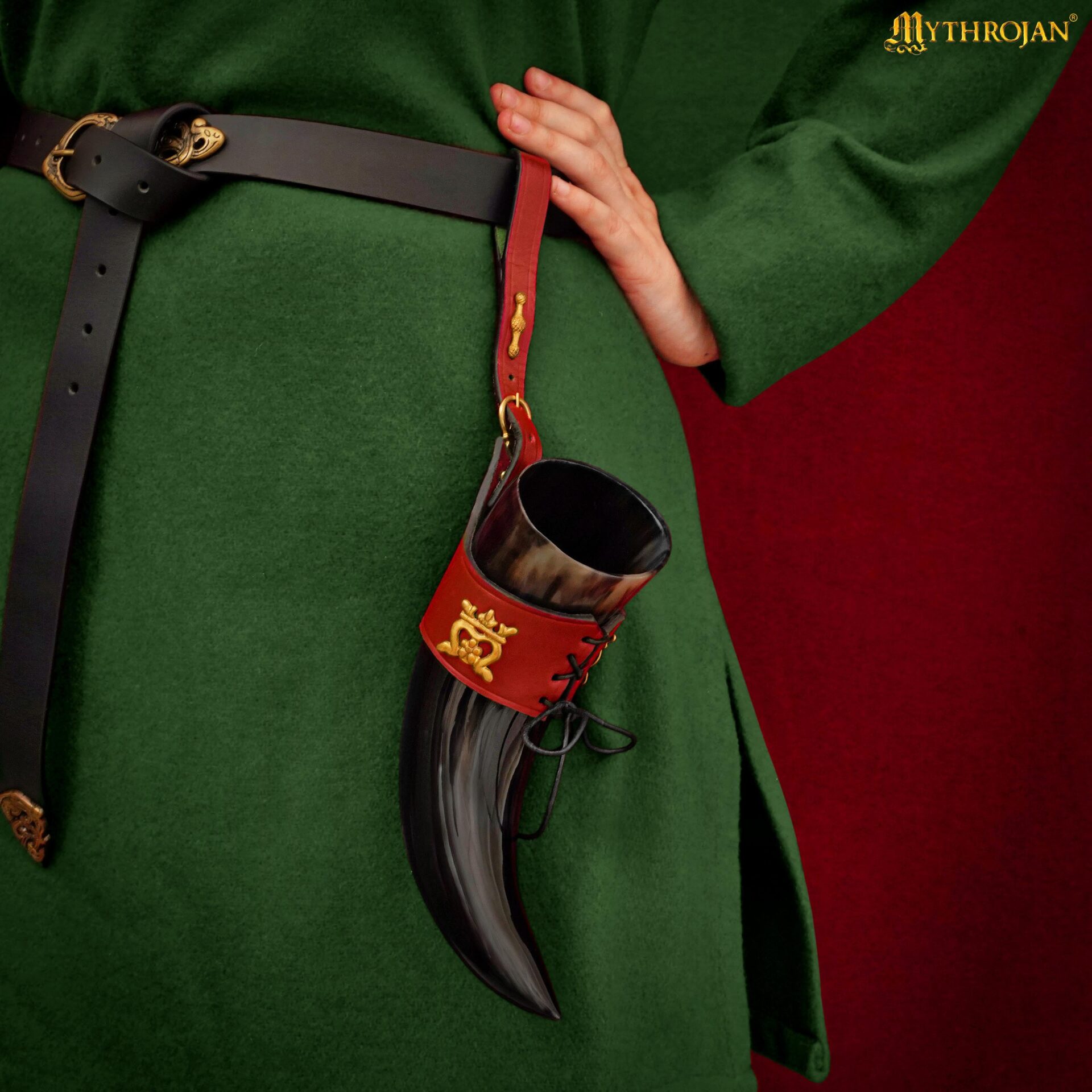 Corne à Boire Viking Avec Support En Cuir - 250 Ml - Finition Polie Rouge - Idéal Décoration Médiévale Ou Cadeau Original