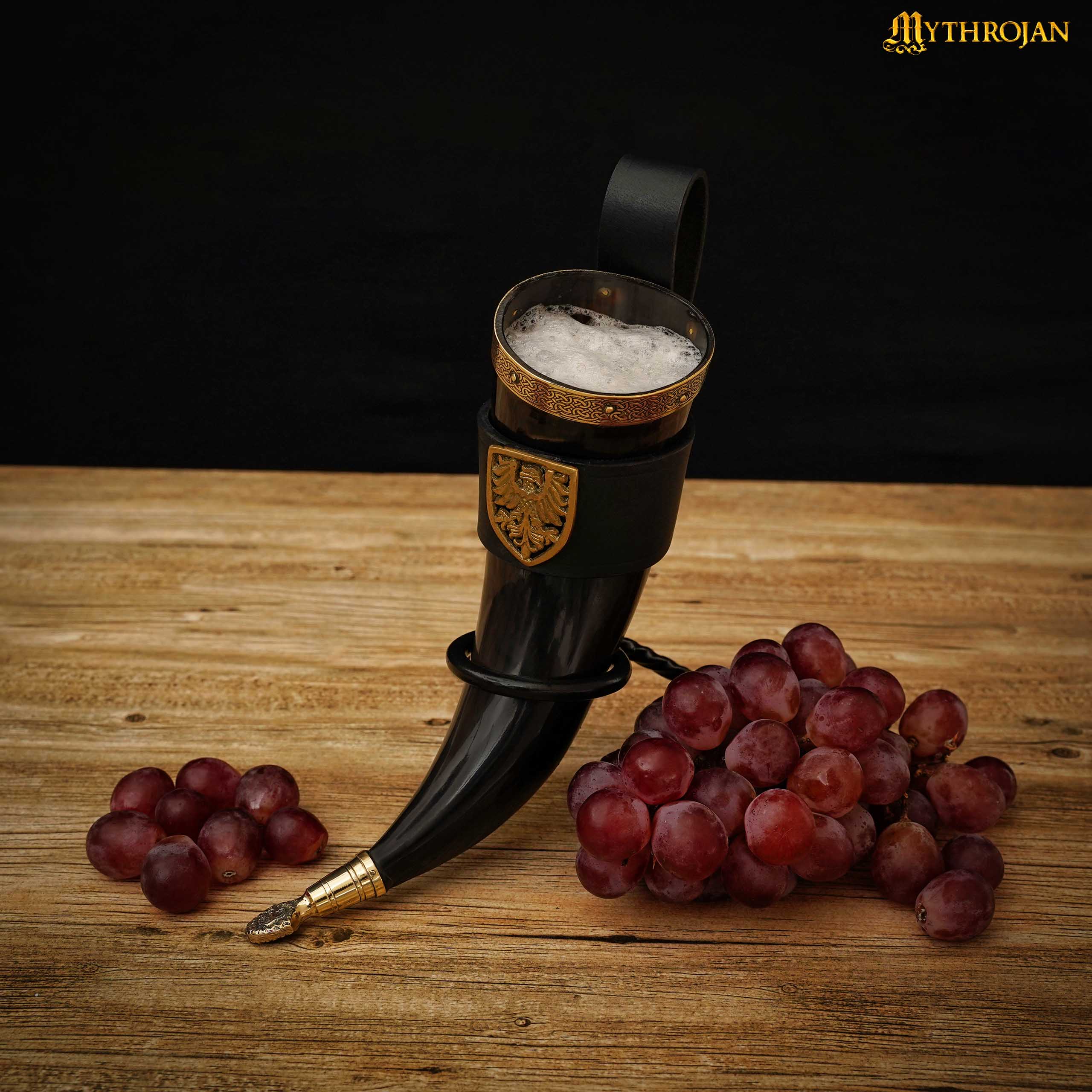 Mythrojan THE TOURNAMENT CHAMPION - Viking Drinking Horn with Black Leather holder Mythrojan THE TOURNAMENT CHAMPION - Viking Drinking Horn with Black Leather holder