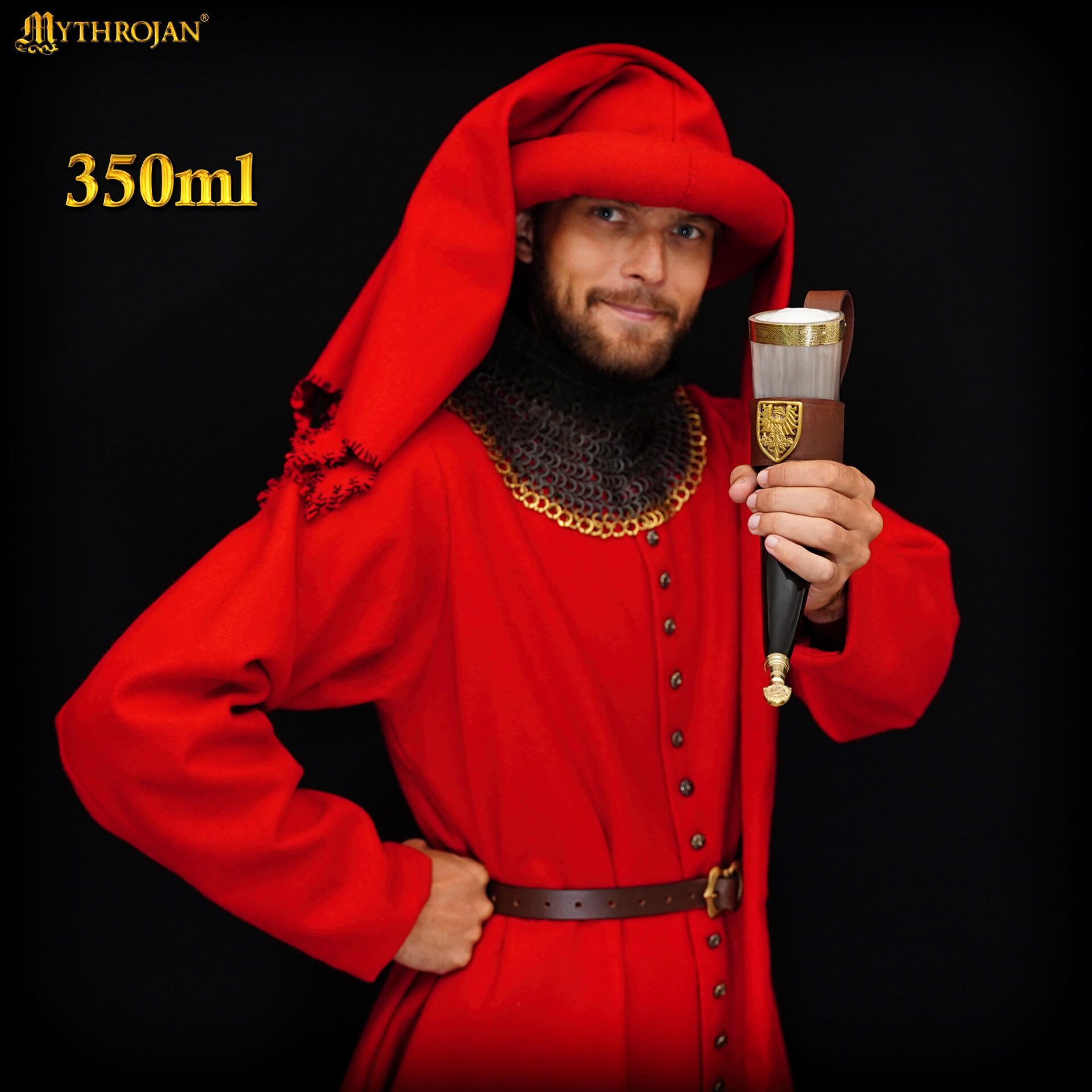 4-DSC08520+ Viking Drinking Horn