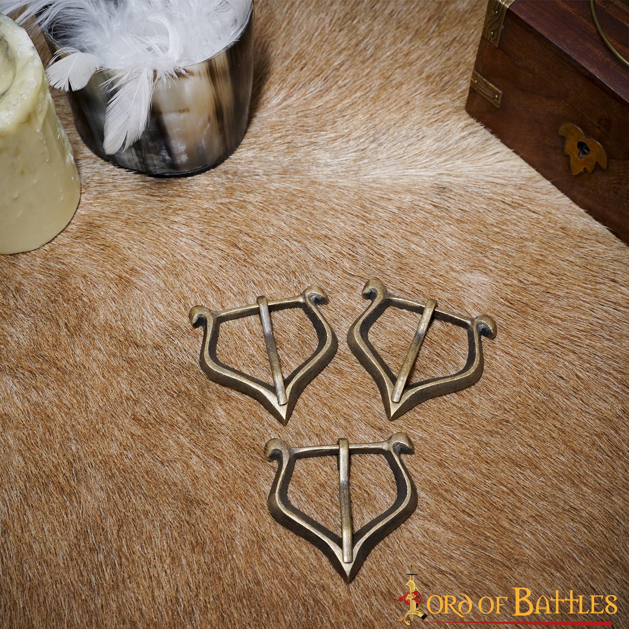 25951-3-pcs_7 Antique Brass Belt Buckles