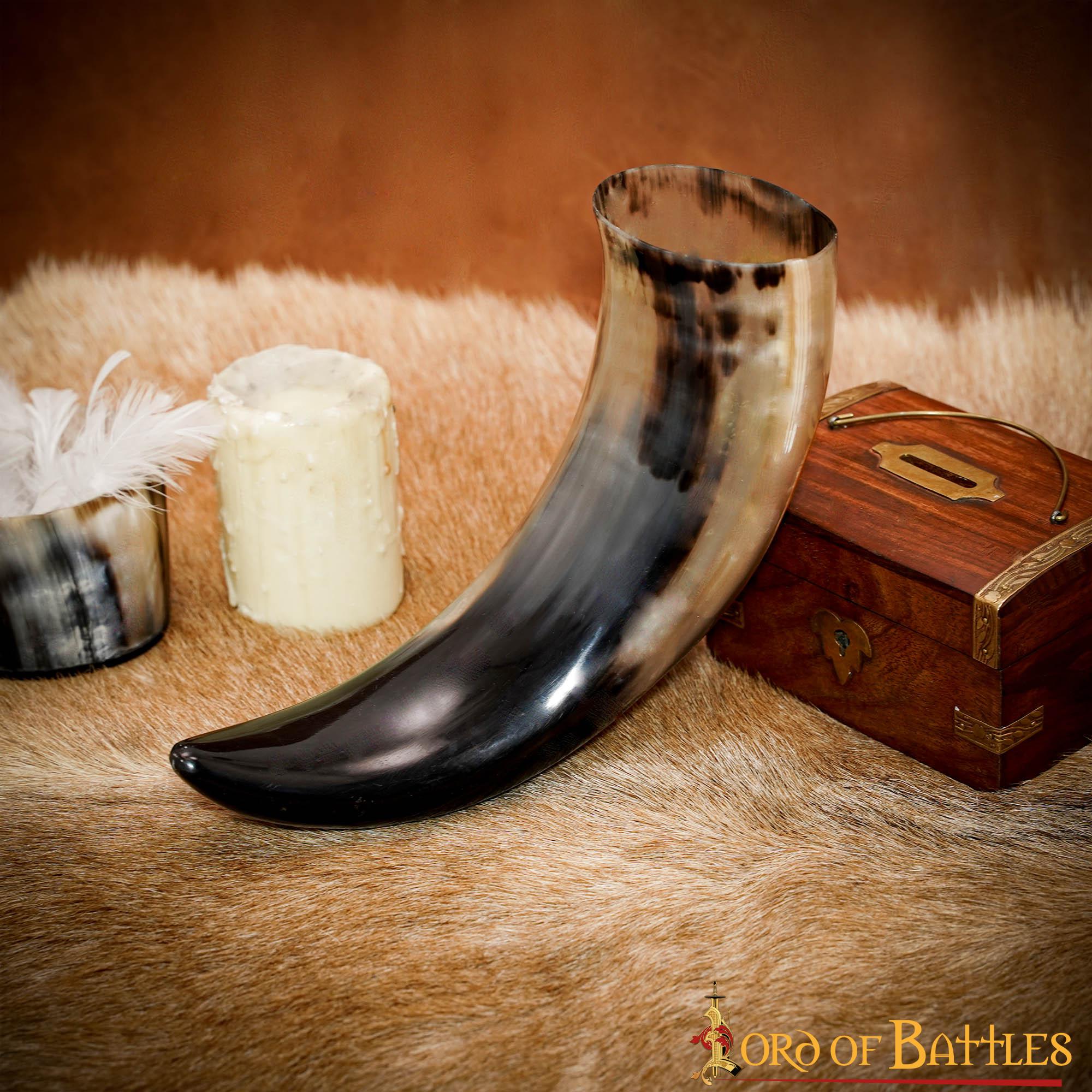 4263_4 The Raiding Pirate 400 – 500 ML Drinking Horn Handcrafted from Genuine Ox Horn