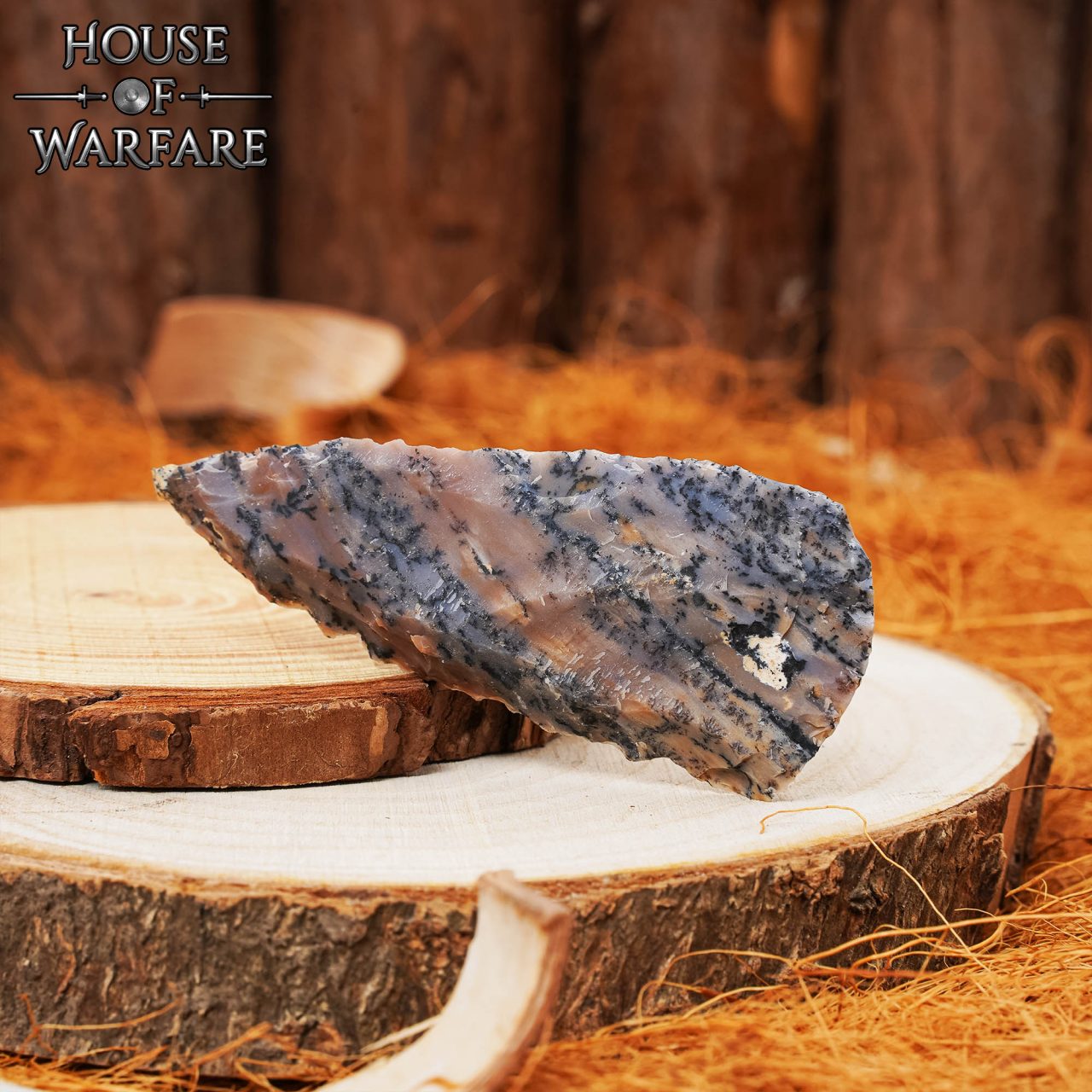 701811_3 Historical Flint Stone Leaf Arrowhead 6cm