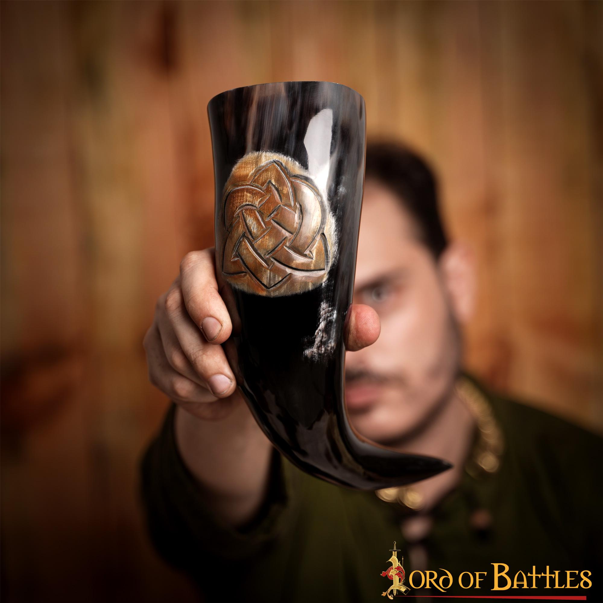 8-31 Drinking Horn