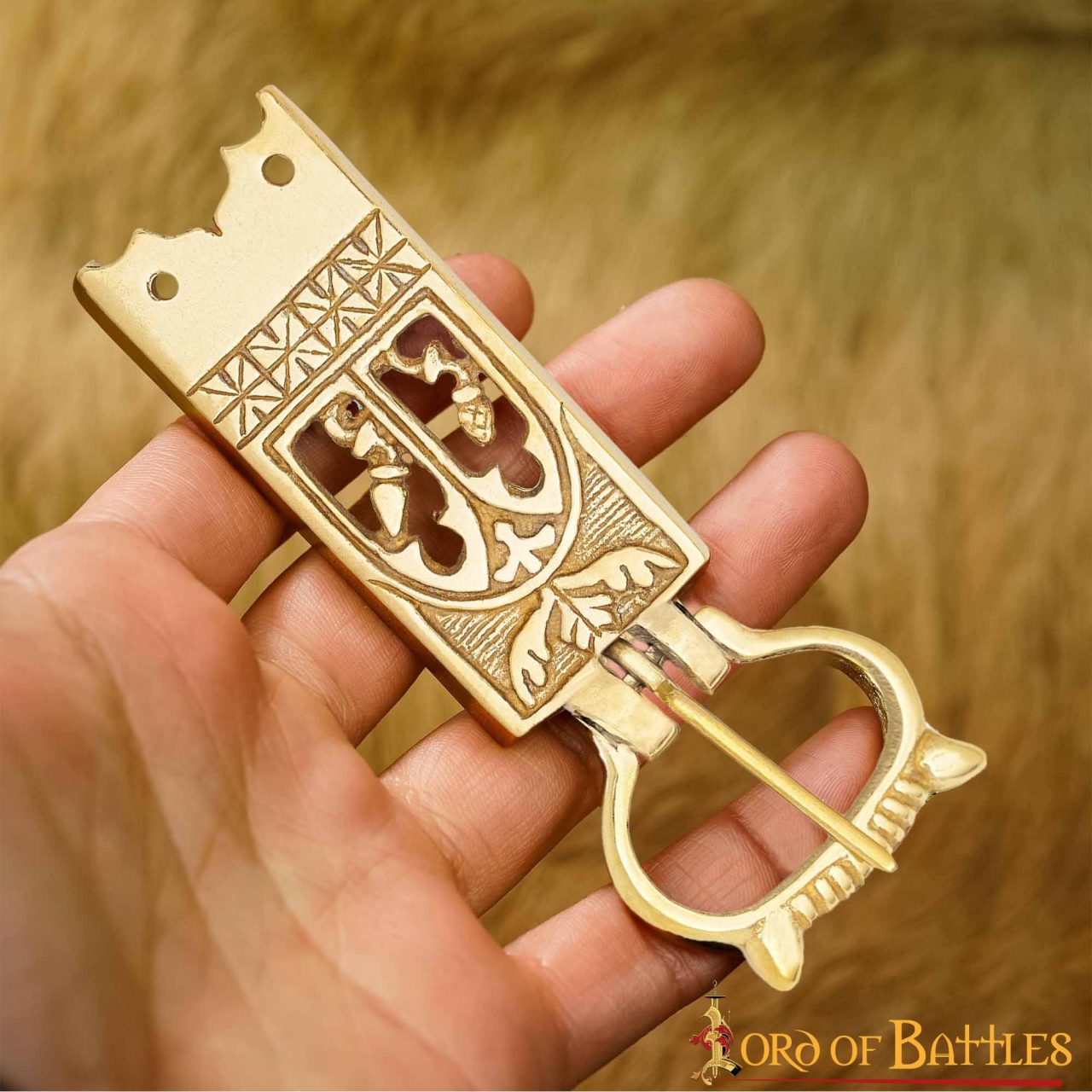 8937_-4 Brass Belt Buckle