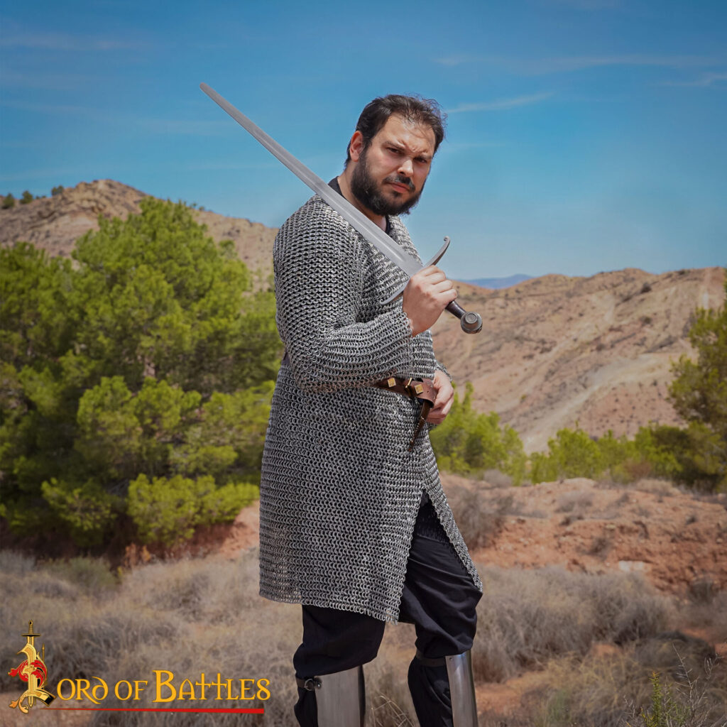 Chainmail Shirt Hauberk – 10mm Riveted Round Ring – 16 Gauge Aluminium – Ideal for Reenactments, LARP & Cosplay