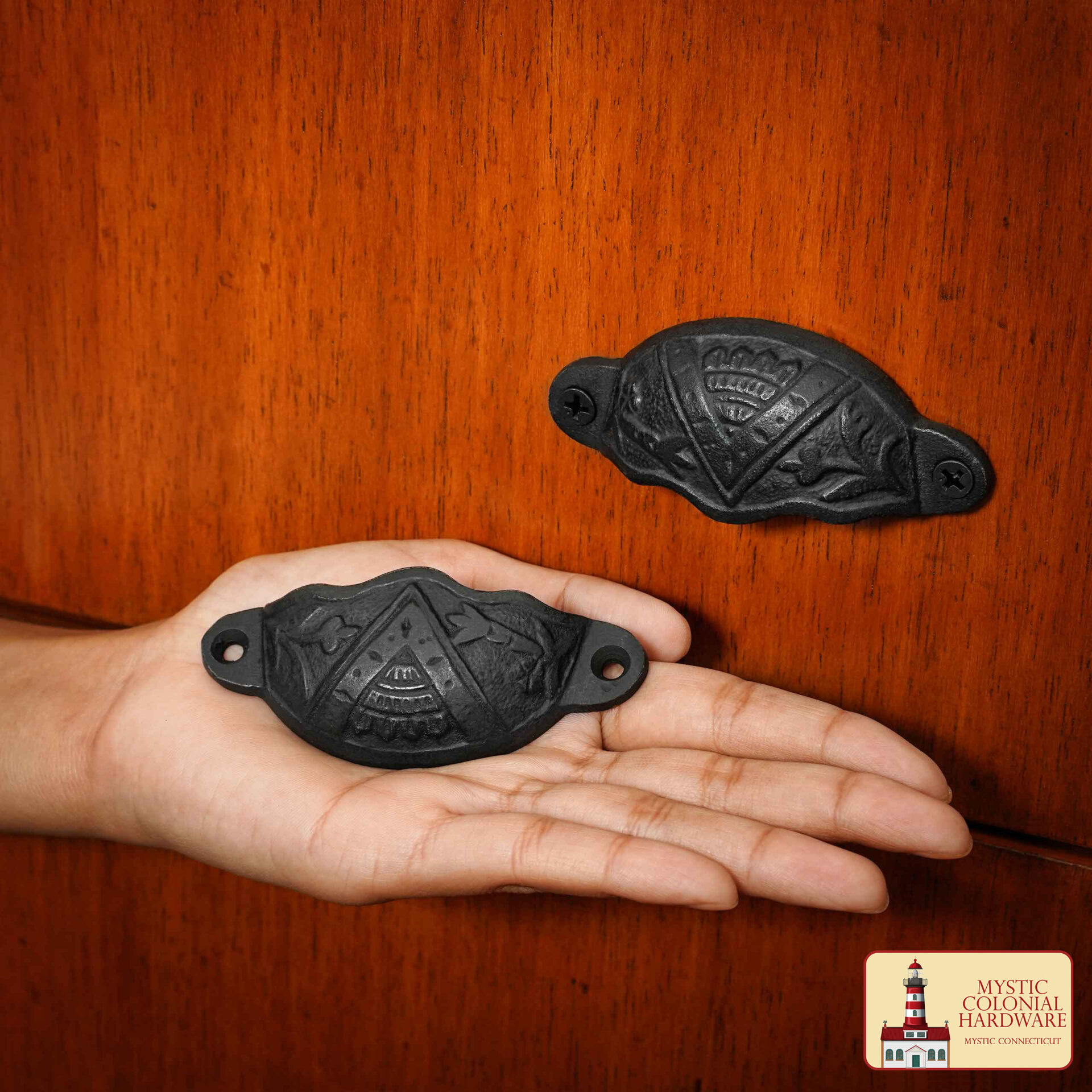 Colonial Era Cast Iron Drawer Pulls-500102OB-4SET 1 Rustic Cast Iron Drawer Pull Cabinet Cup Pull: Ideal for Victorian, Colonial, Retro, Steampunk, Gothic, Baroque, and Medieval Settings, (8.4×3.5) cm