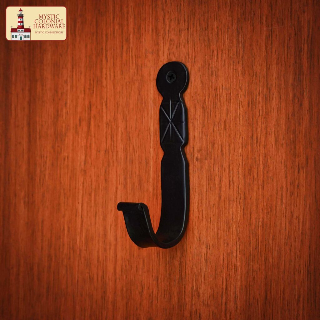 Rustic Forged Iron Wall Hooks, Heavy Duty Retro Utility Hooks for Hanging Coat, Bag, Towel, Robe, Hat and More, Finish : Oil Blackened