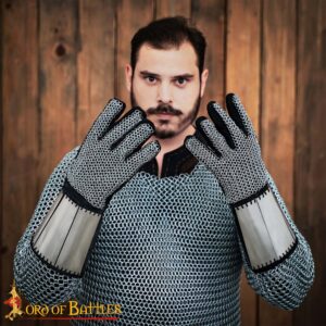 Chainmail Gauntlets with Steel Bracers & Suede Inner Gloves – 6mm – Ideal for LARP, Cosplay & Reenactments
