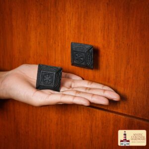 Hand Forged Iron Cabinet Knob Pull Antique Rustic Knobs for Kitchen Cabinet Drawer Pull Handles with Hardware