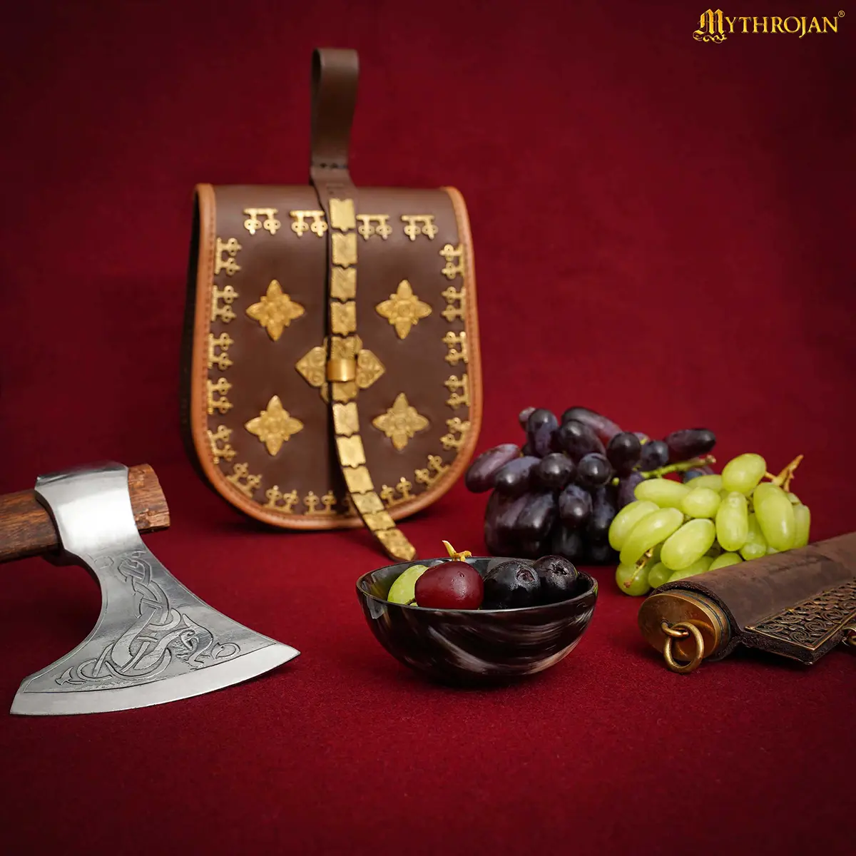 Premium Viking Ox Horn Bowl – Handcrafted Medieval Dish Premium Viking Ox Horn Bowl – Handcrafted Medieval Dish - Image 4