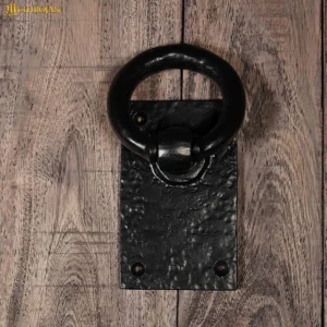 Cast Iron Door Knockers – Handcrafted Elegance for Timeless Entrances