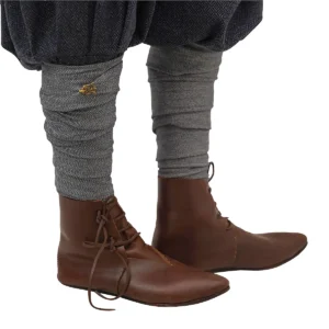 Woolen Leg Wraps “Raven” Winingas Herringbone Twill with Brass Brooch