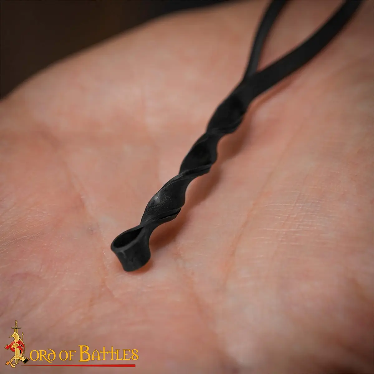 Medieval Hand-Forged Iron Tweezer – Traditional Grooming Tool with Twisted Handle Medieval Hand-Forged Iron Tweezer – Traditional Grooming Tool with Twisted Handle - Image 4