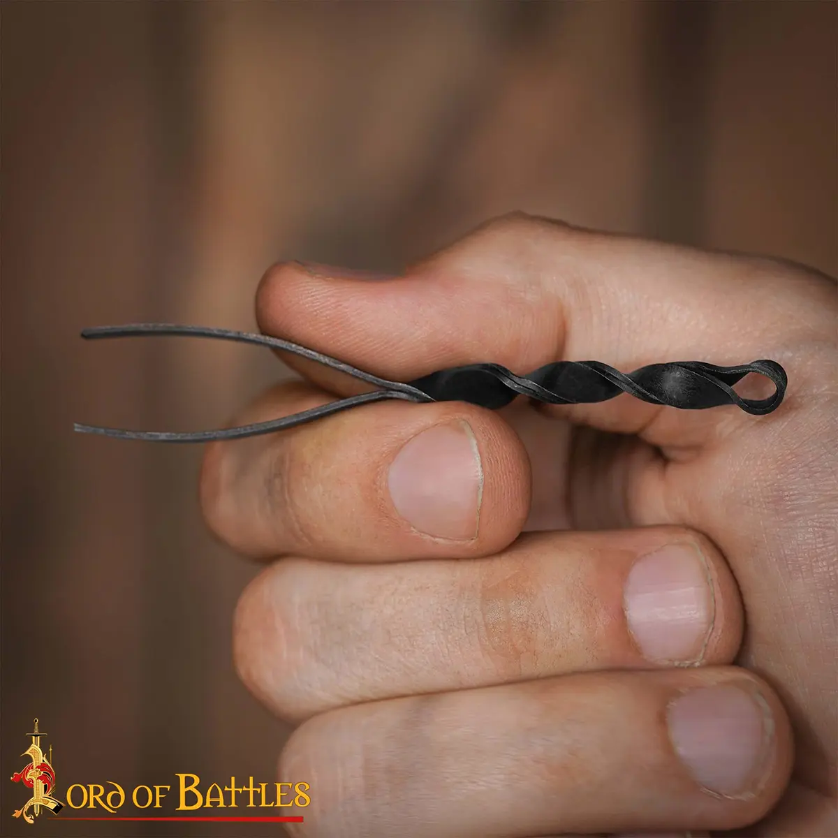 Medieval Hand-Forged Iron Tweezer – Traditional Grooming Tool with Twisted Handle Medieval Hand-Forged Iron Tweezer – Traditional Grooming Tool with Twisted Handle - Image 6